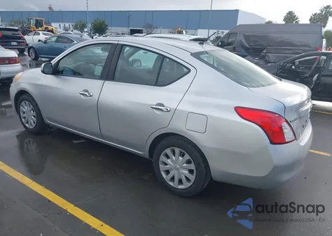 2012 Nissan Versa 1.6 Sv z USA, uszkodzony, nr VIN 3N1CN7AP8CL818041